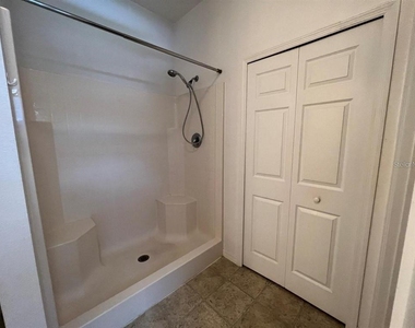 134 Ryberry Drive - Photo Thumbnail 4