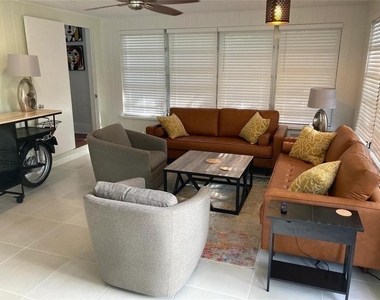 2408 Hillview Street - Photo Thumbnail 14