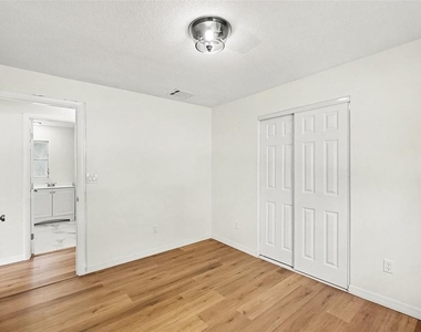 6515 3rd Street Court W - Photo Thumbnail 36