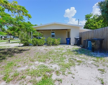 6515 3rd Street Court W - Photo Thumbnail 47