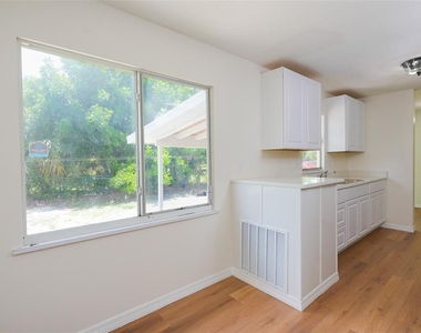 6515 3rd Street Court W - Photo Thumbnail 24