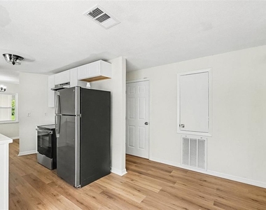 6515 3rd Street Court W - Photo Thumbnail 25