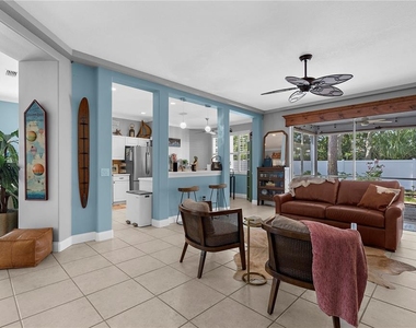 4936 Creekside Trail - Photo Thumbnail 8