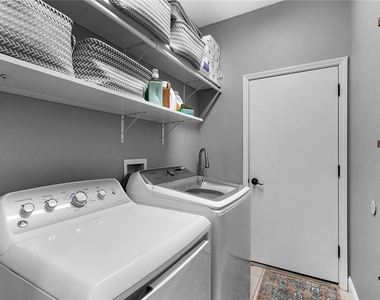 4936 Creekside Trail - Photo Thumbnail 24