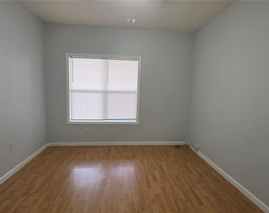 4802 51st Street W - Photo Thumbnail 11