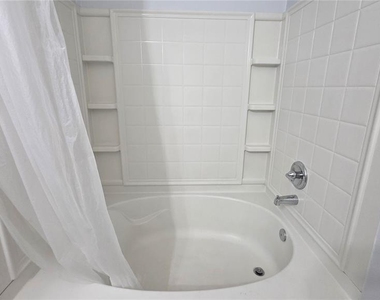 4802 51st Street W - Photo Thumbnail 14