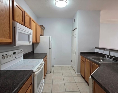 4802 51st Street W - Photo Thumbnail 6