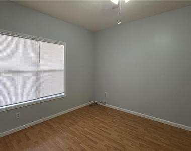 4802 51st Street W - Photo Thumbnail 10