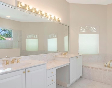 2012 Island Estates Drive - Photo Thumbnail 20