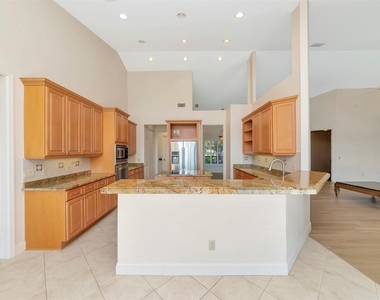2012 Island Estates Drive - Photo Thumbnail 5