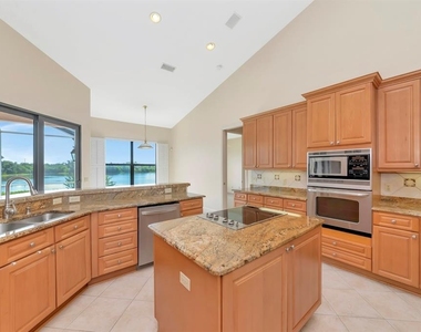 2012 Island Estates Drive - Photo Thumbnail 6