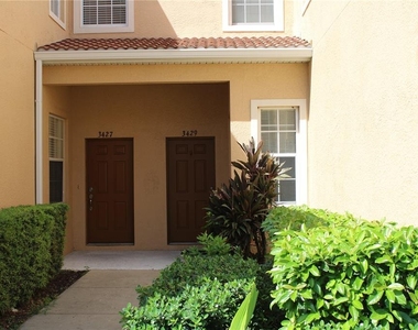 3429 Parkridge Circle - Photo Thumbnail 2