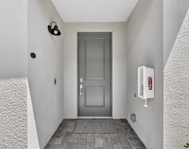 19209 Cherrystone Way - Photo Thumbnail 2