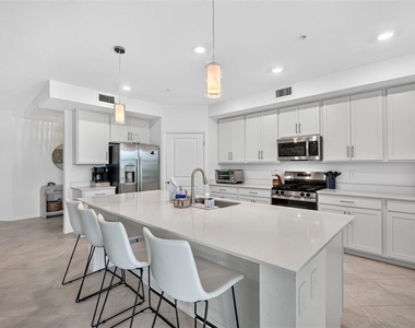 19209 Cherrystone Way - Photo Thumbnail 11
