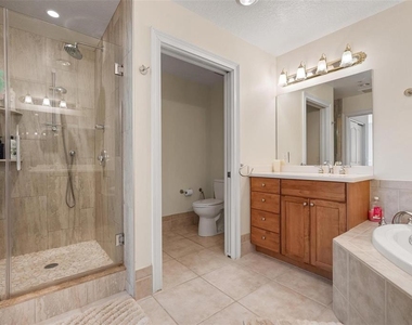 610 Riviera Dunes Way - Photo Thumbnail 28