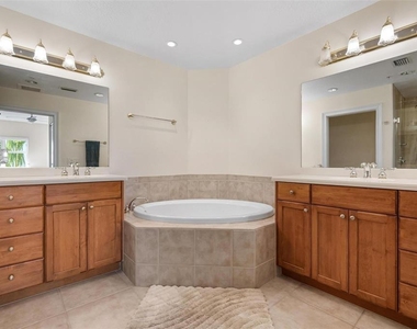 610 Riviera Dunes Way - Photo Thumbnail 27
