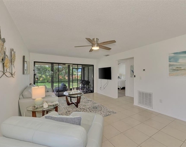 952 N Beneva Road - Photo Thumbnail 13