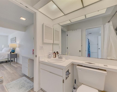 952 N Beneva Road - Photo Thumbnail 32