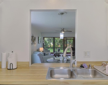 952 N Beneva Road - Photo Thumbnail 25