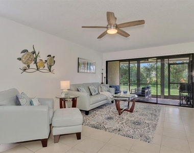 952 N Beneva Road - Photo Thumbnail 12