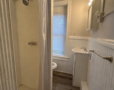 732 Broadway - Photo Thumbnail 7