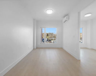 833 Maple Street - Photo Thumbnail 2
