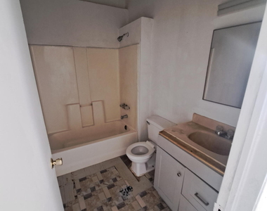 623 Ne Davis Street - Photo Thumbnail 3
