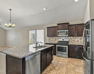 13805 Garforth Avenue - Photo Thumbnail 18