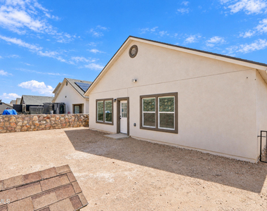 13805 Garforth Avenue - Photo Thumbnail 32