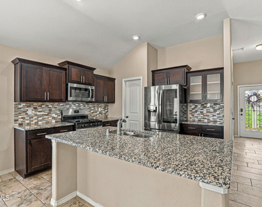 13805 Garforth Avenue - Photo Thumbnail 16