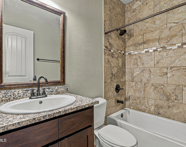 13805 Garforth Avenue - Photo Thumbnail 20