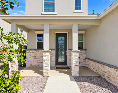 10620 Hidden Arch Place - Photo Thumbnail 3