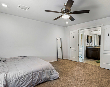 10620 Hidden Arch Place - Photo Thumbnail 7