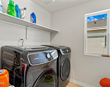 10620 Hidden Arch Place - Photo Thumbnail 13
