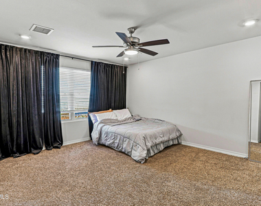 10620 Hidden Arch Place - Photo Thumbnail 9