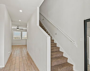 10620 Hidden Arch Place - Photo Thumbnail 33