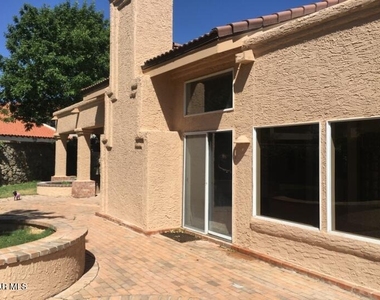4579 Weeping Willow Drive - Photo Thumbnail 9