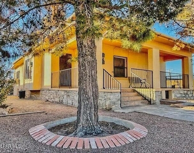 2526 E Yandell Drive - Photo Thumbnail 1