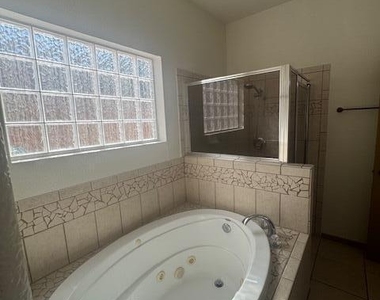 13737 Paseo Sereno Drive - Photo Thumbnail 25