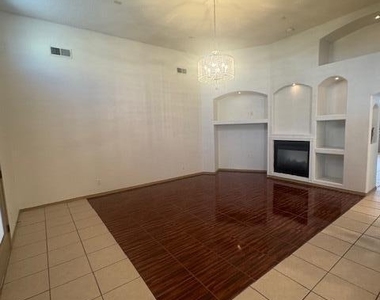 13737 Paseo Sereno Drive - Photo Thumbnail 33
