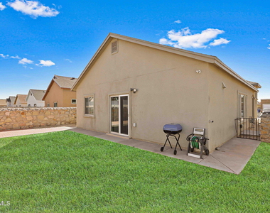 7213 Copper Trail Avenue - Photo Thumbnail 31