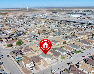 7213 Copper Trail Avenue - Photo Thumbnail 44