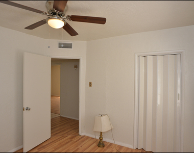 6106 Tejas Drive - Photo Thumbnail 29
