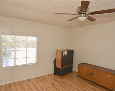 6106 Tejas Drive - Photo Thumbnail 21