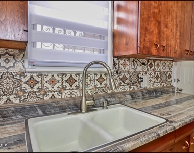 815 Ellis Street - Photo Thumbnail 19