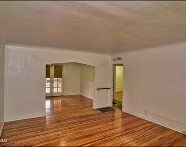 815 Ellis Street - Photo Thumbnail 5