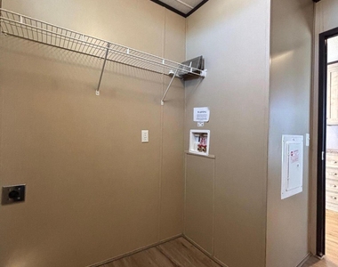 850 Talbot Avenue - Photo Thumbnail 10