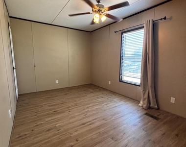 850 Talbot Avenue - Photo Thumbnail 18
