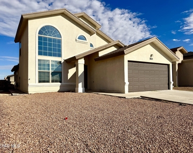 3813 Loma Dante - Photo Thumbnail 2