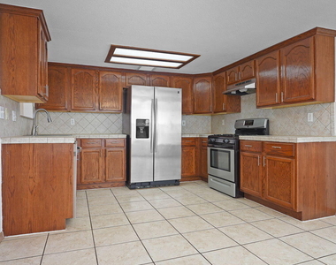 12705 Tierra Flores Drive - Photo Thumbnail 31